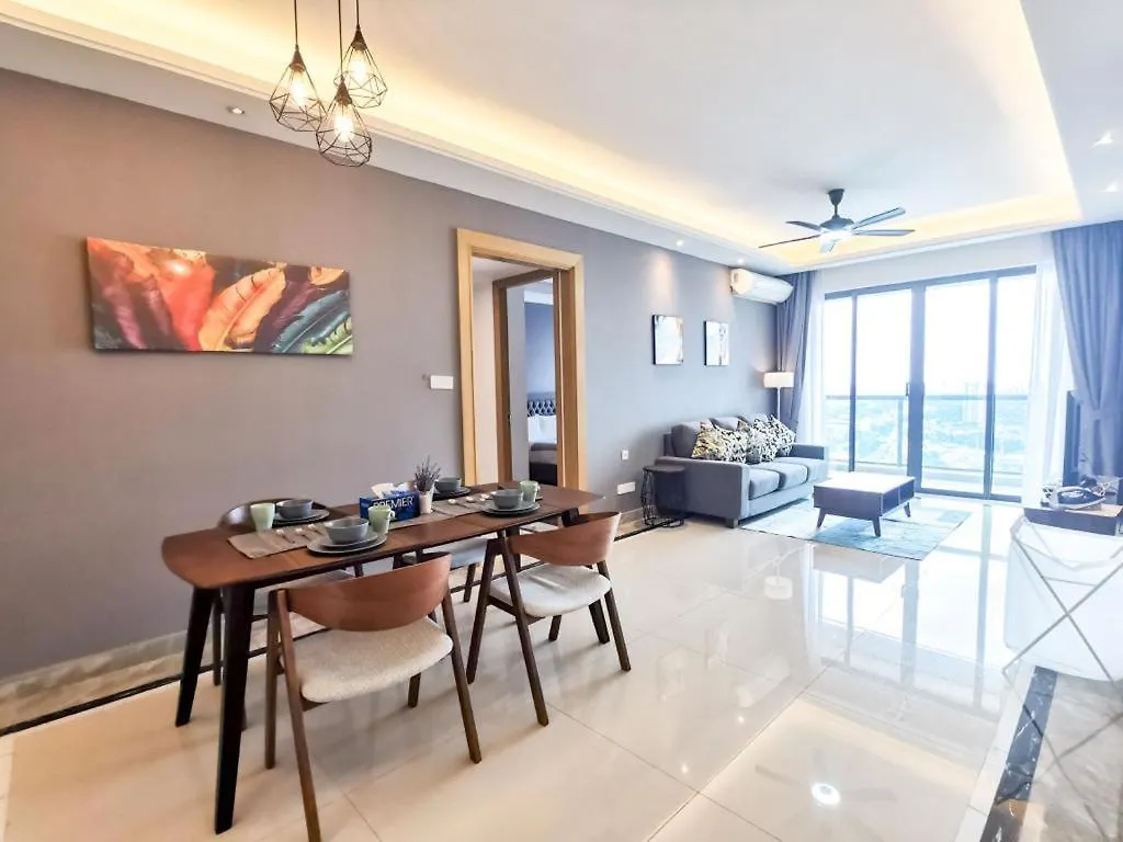 Aparthotel R&F Princess Cove Ciq Premium Sea & City View Suites By Neo Johor Bahru