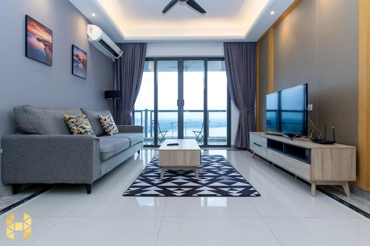 ג'והור בהרו R&F Princess Cove Ciq Premium Sea & City View Suites By Neo מלון דירות
